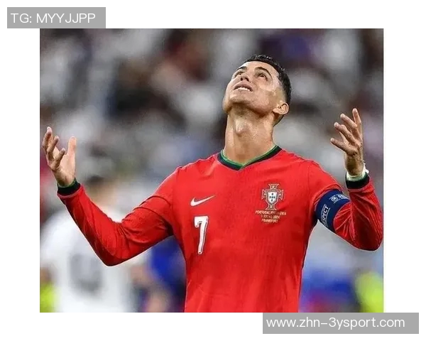 C罗热爱环足奖典礼渴望更多奖杯与千球里程碑